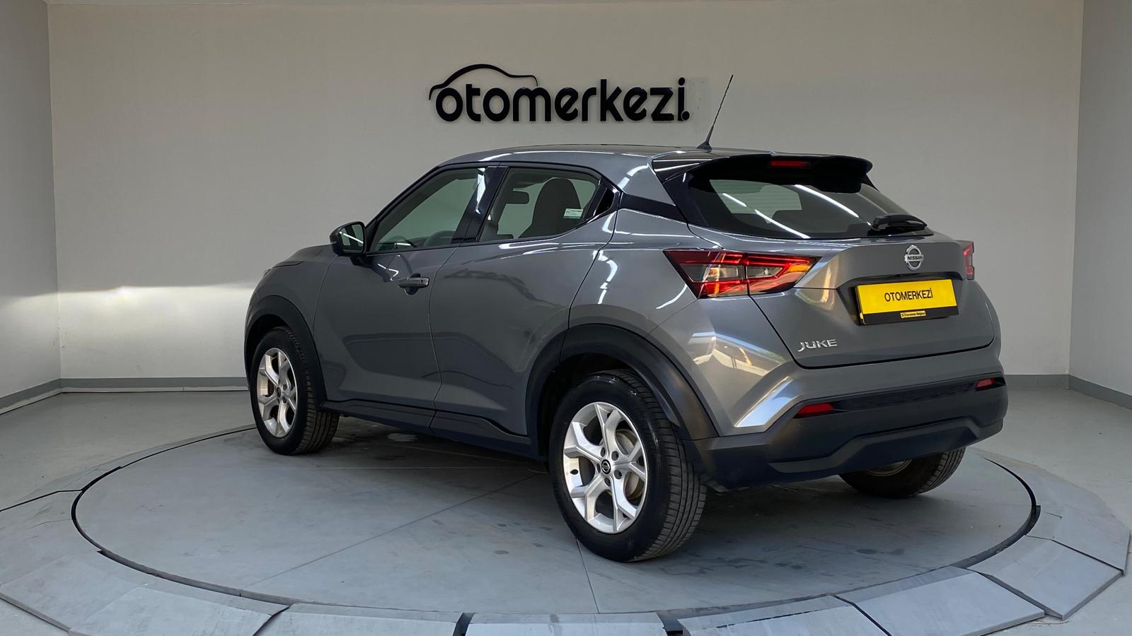 NISSAN JUKE 6